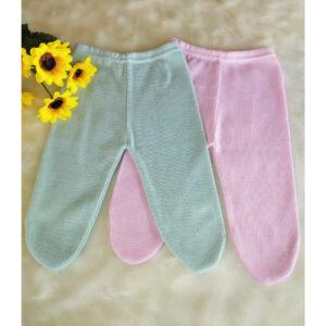 Calça Mijão Com Pé Para Bebe De Tricô Recém Nascido Maternidade
